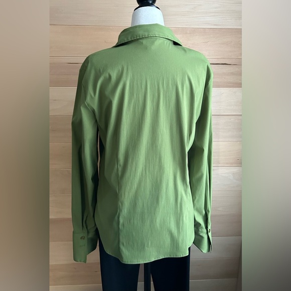 Jessica size large button up, long sleeve blouse, green, square buttons - Picture 2 of 7